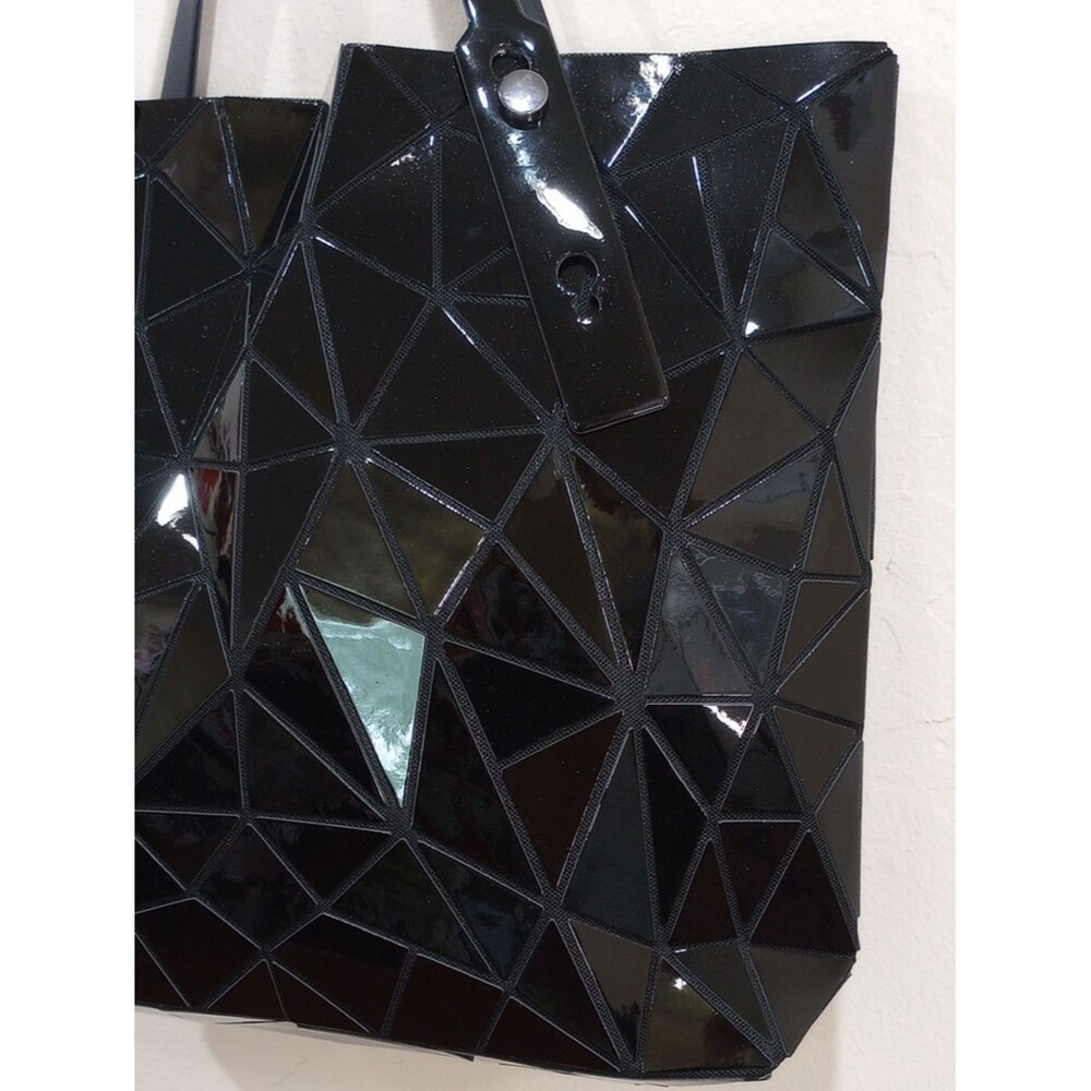 Black Geometric Tile Tote - Picture 6 of 10